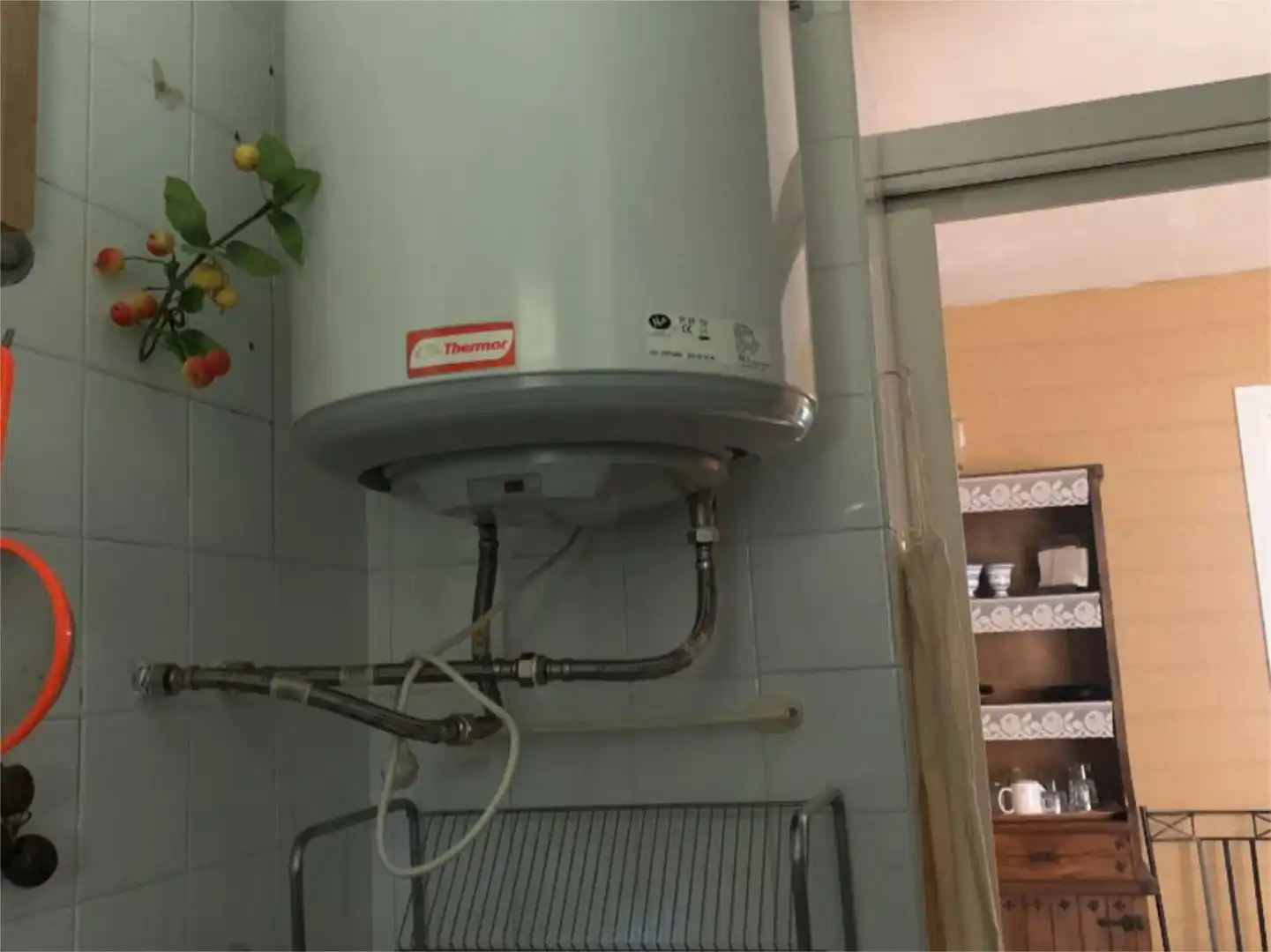 Baño de Apartamento en venta en San Martín de Valdeiglesias con Calefacción, Terraza y Amueblado