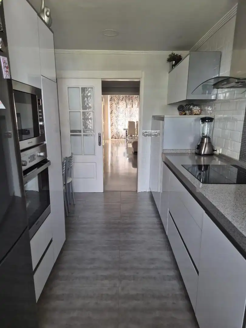 Wohnung zum Verkauf in Pasaje Pinillo Sur, 4, El Pinillo Küche von Wohnung zum Verkauf in Torremolinos mit Klimaanlage, Terrasse und Schwimmbad