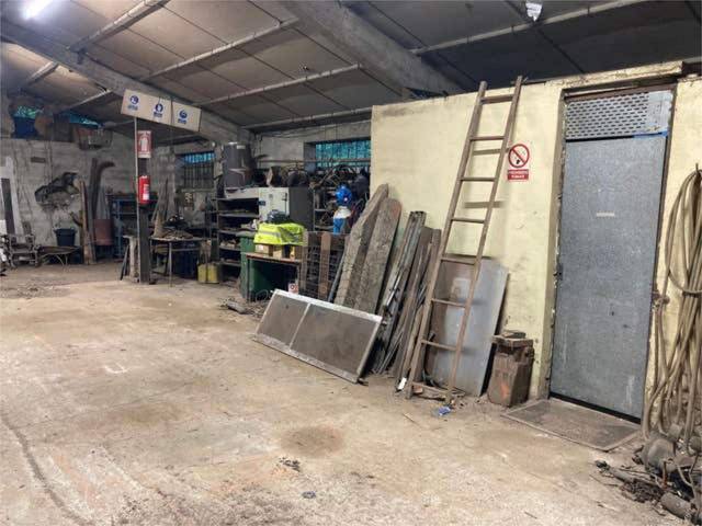 Nave industrial en Alquiler en San Claudio - Trubia - Las Caldas