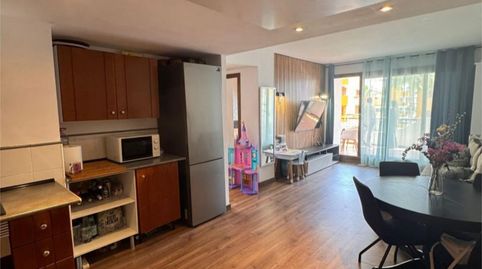 Foto 3 de Piso en venta en Avenida de las Olas, 7, Punta Prima, Torrevieja