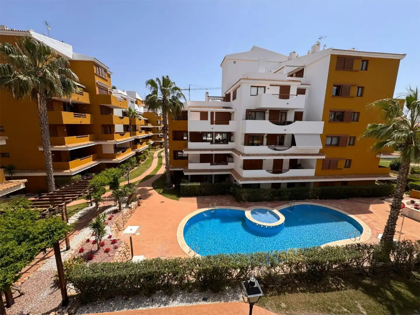 Wohnung zum Verkauf in Avenida de las Olas, 7, Punta Prima Schwimmbecken von Wohnung zum Verkauf in Torrevieja mit Klimaanlage, Heizung und Parkett