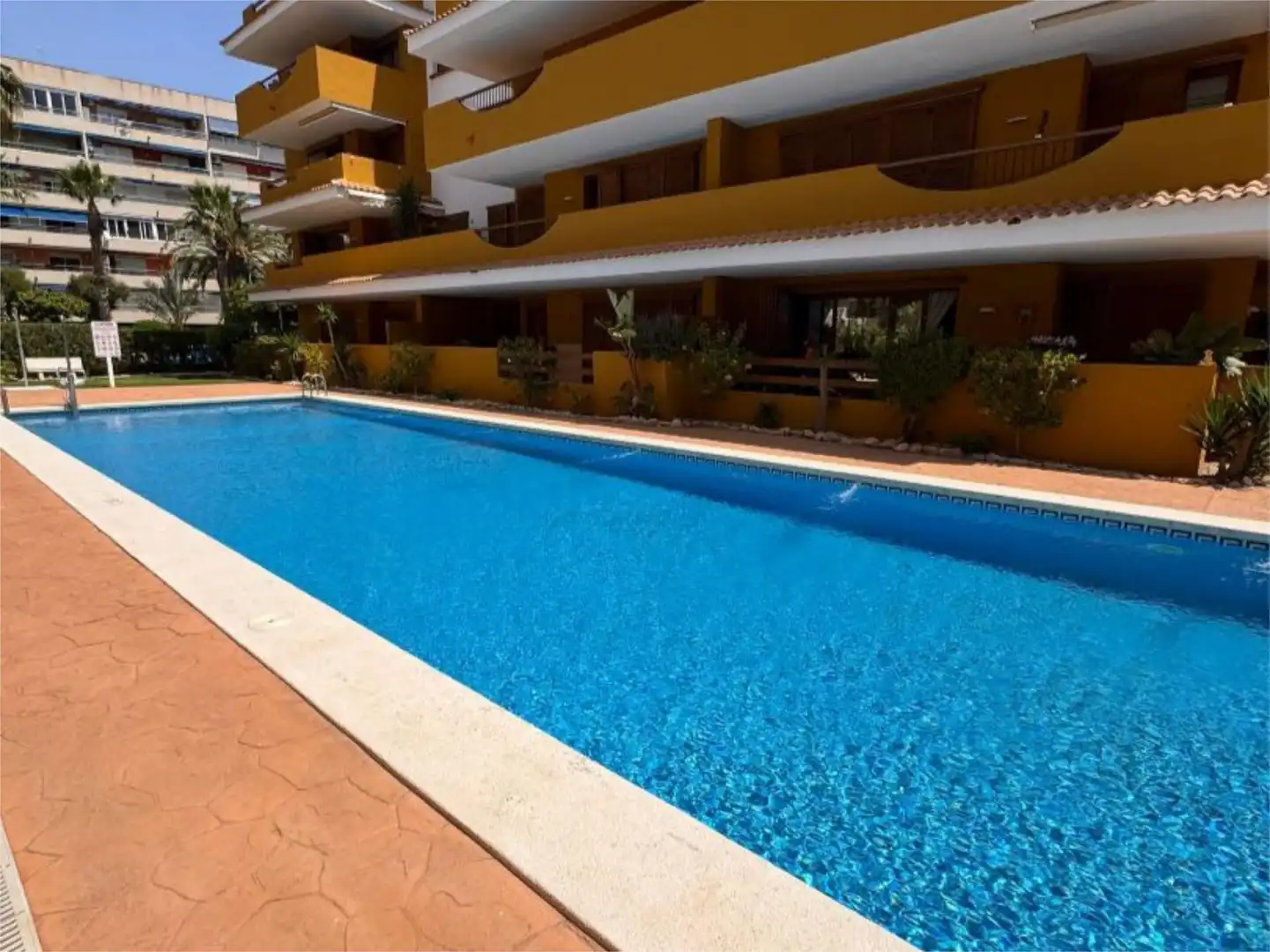 Wohnung zum Verkauf in Avenida de las Olas, 7, Punta Prima Schwimmbecken von Wohnung zum Verkauf in Torrevieja mit Klimaanlage, Heizung und Parkett