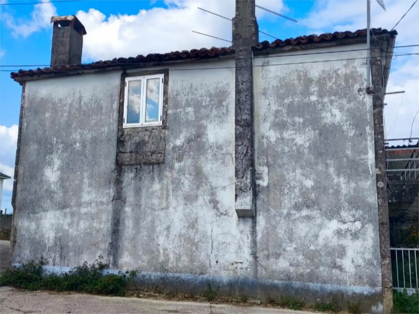 Wohnung zum Verkauf in Avenida de Lugo, 10, Palas de Rei Außenansicht von Wohnung zum Verkauf in Palas de Rei mit Privatgarten und Balkon