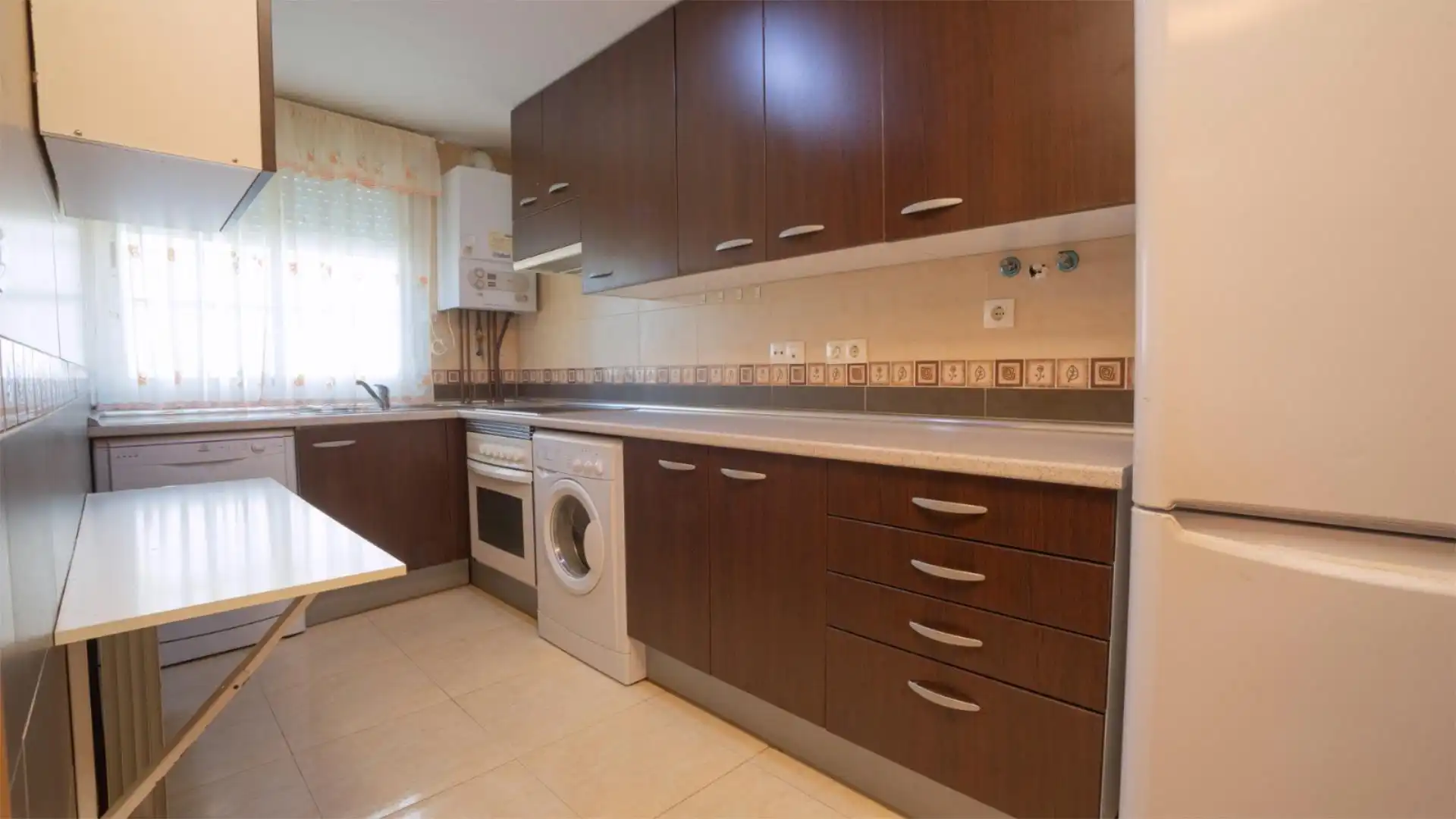 Wohnung zum Verkauf in Calle Aranjuez, 6, Yeles Küche von Wohnung zum Verkauf in Yeles mit Klimaanlage und Terrasse
