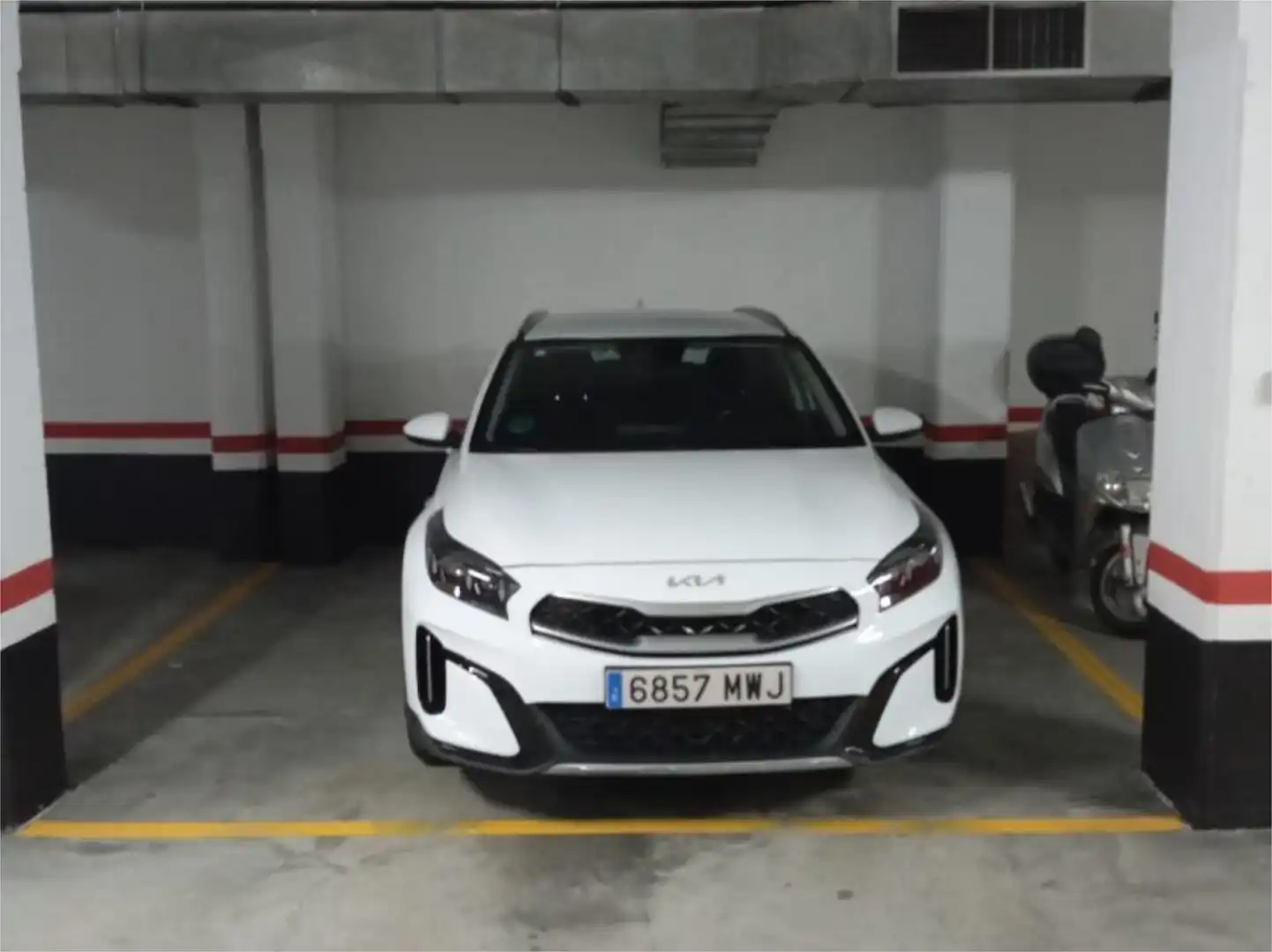 Parking of Flat for sale in Cambre 
