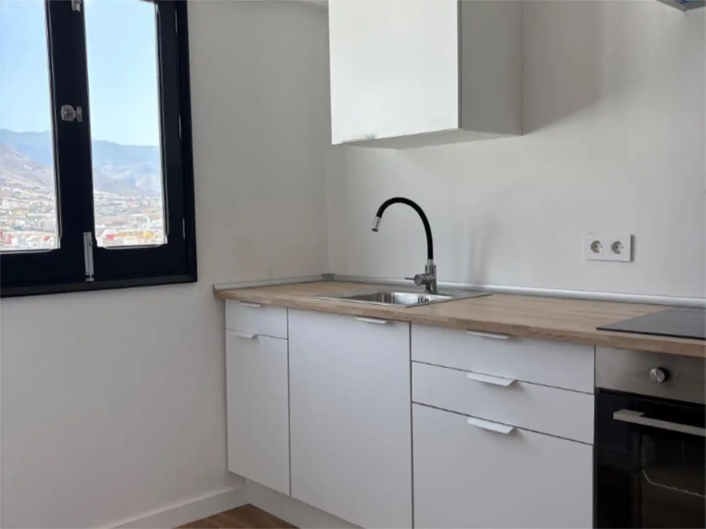 Küche von Wohnung zum Verkauf in Gáldar mit Terrasse und Balkon