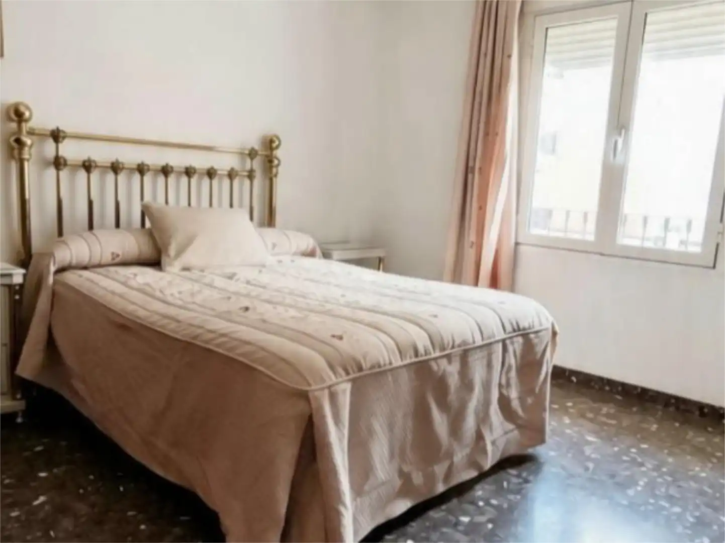 Flat for sale in Calle Esperanza, 2, Lora del Río Bedroom of Flat for sale in Lora del Río with Air Conditioner, Terrace and Balcony