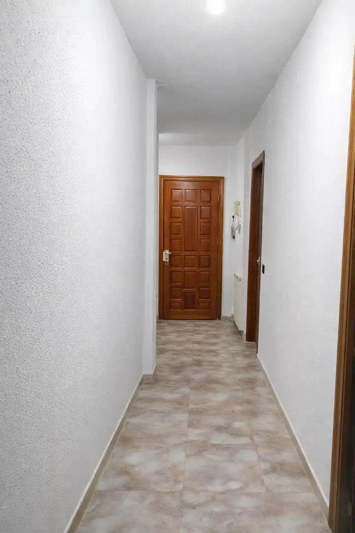 Flat for sale in Gata