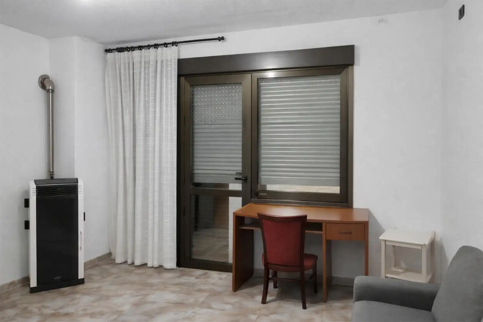 Bedroom of Flat for sale in Gata