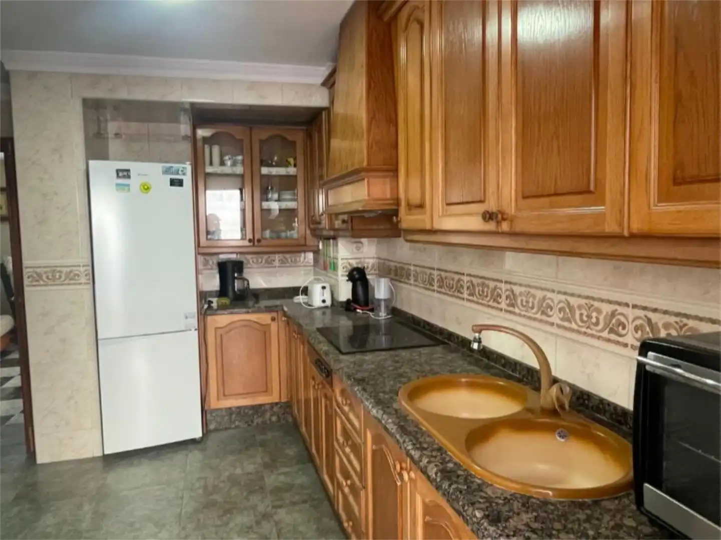 Flat for sale in Avenida Vivar Téllez, 11, Capuchinos - Los Olivos Kitchen of Flat for sale in Vélez-Málaga with Air Conditioner, Terrace and Balcony