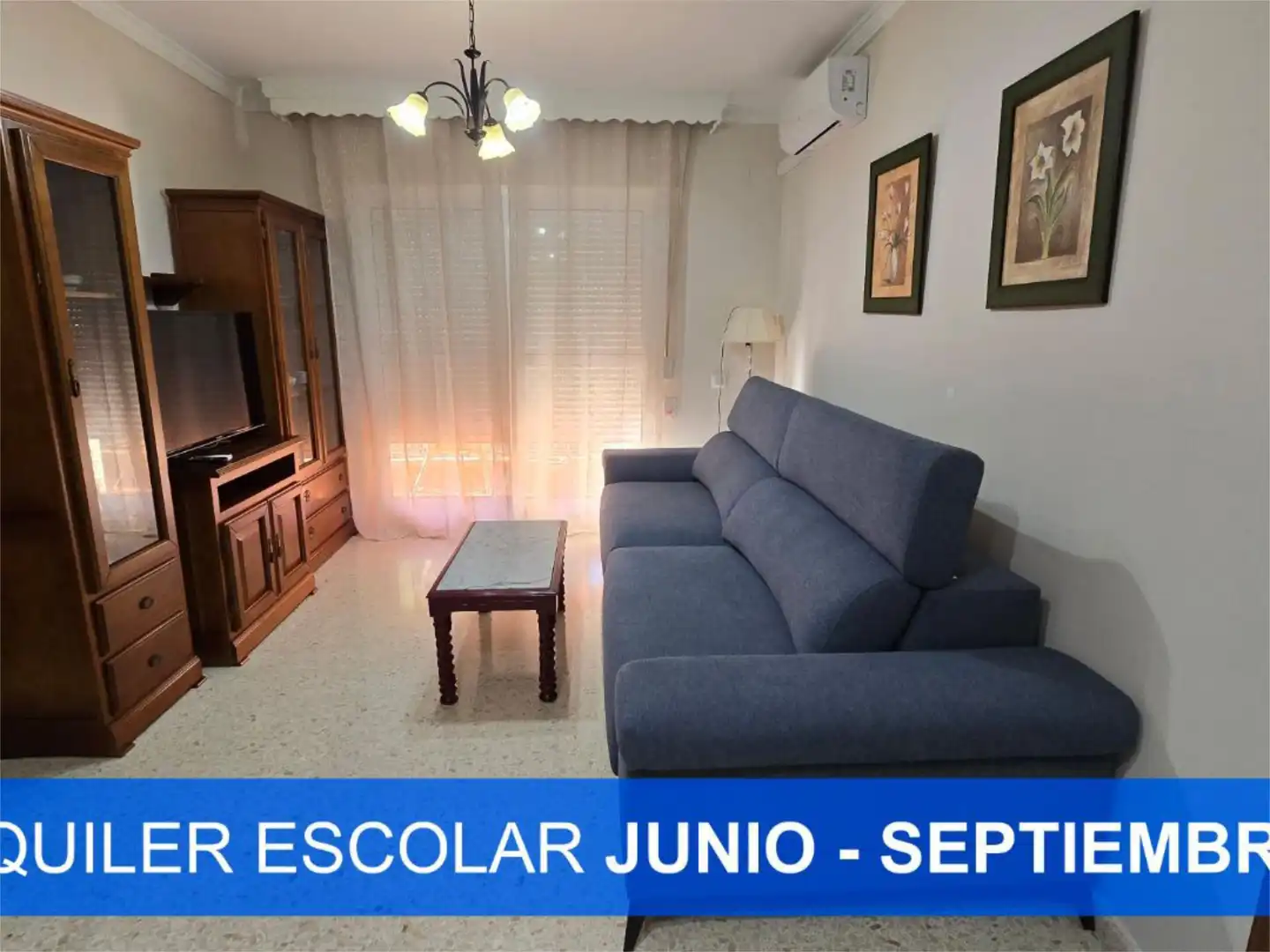 Piso de alquiler en Calle Nao Concepción, 6, V Centenario - Piletas - Capuchinos Sala de estar de Piso de alquiler en Sanlúcar de Barrameda con Aire acondicionado, Calefacción y Terraza