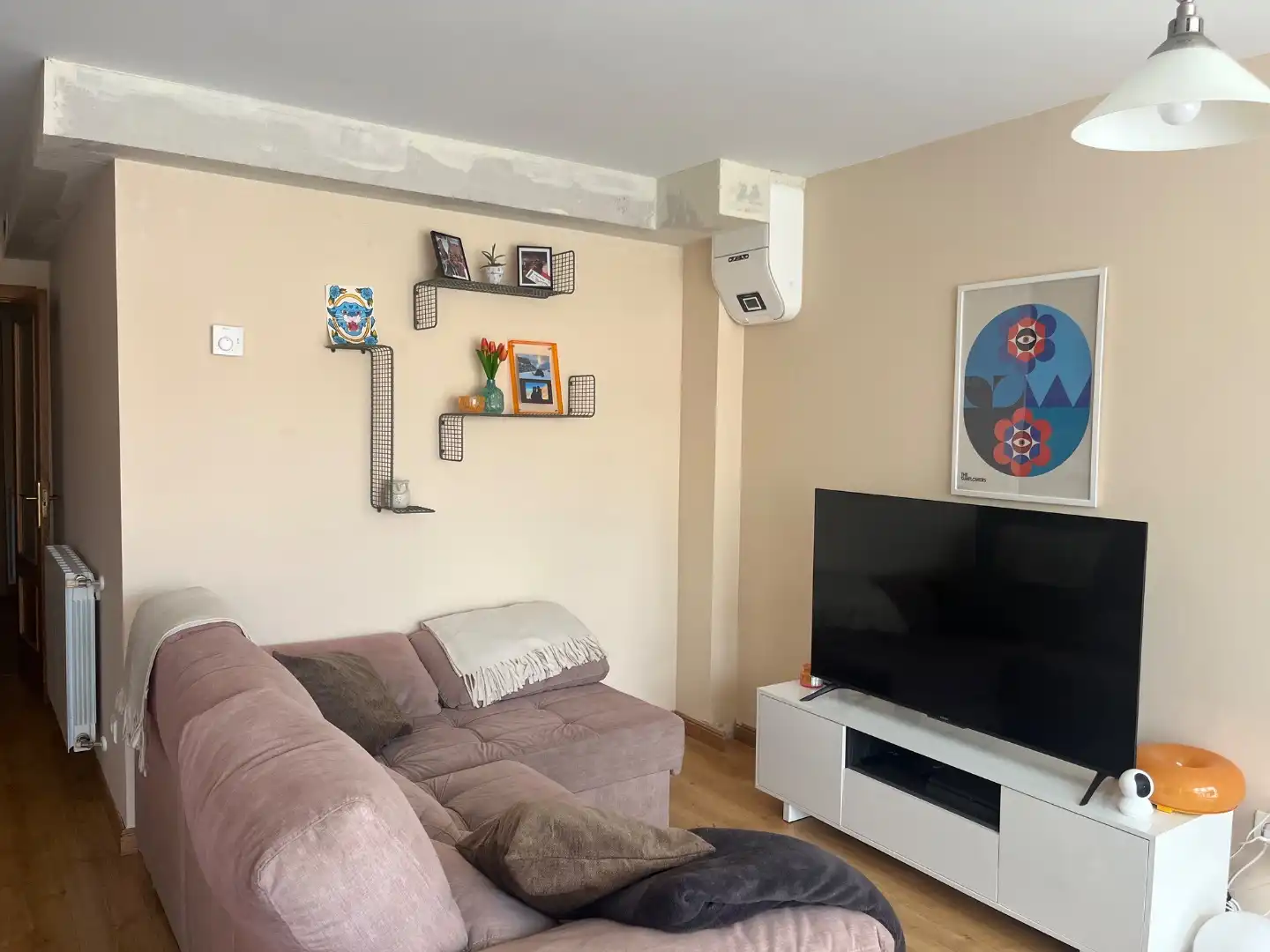 Maisonette zum Verkauf in Barrio Pozo, 1003, Boo Wohnzimmer von Maisonette zum Verkauf in Piélagos mit Terrasse