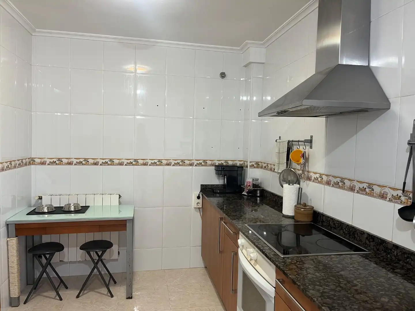 Maisonette zum Verkauf in Barrio Pozo, 1003, Boo Küche von Maisonette zum Verkauf in Piélagos mit Terrasse