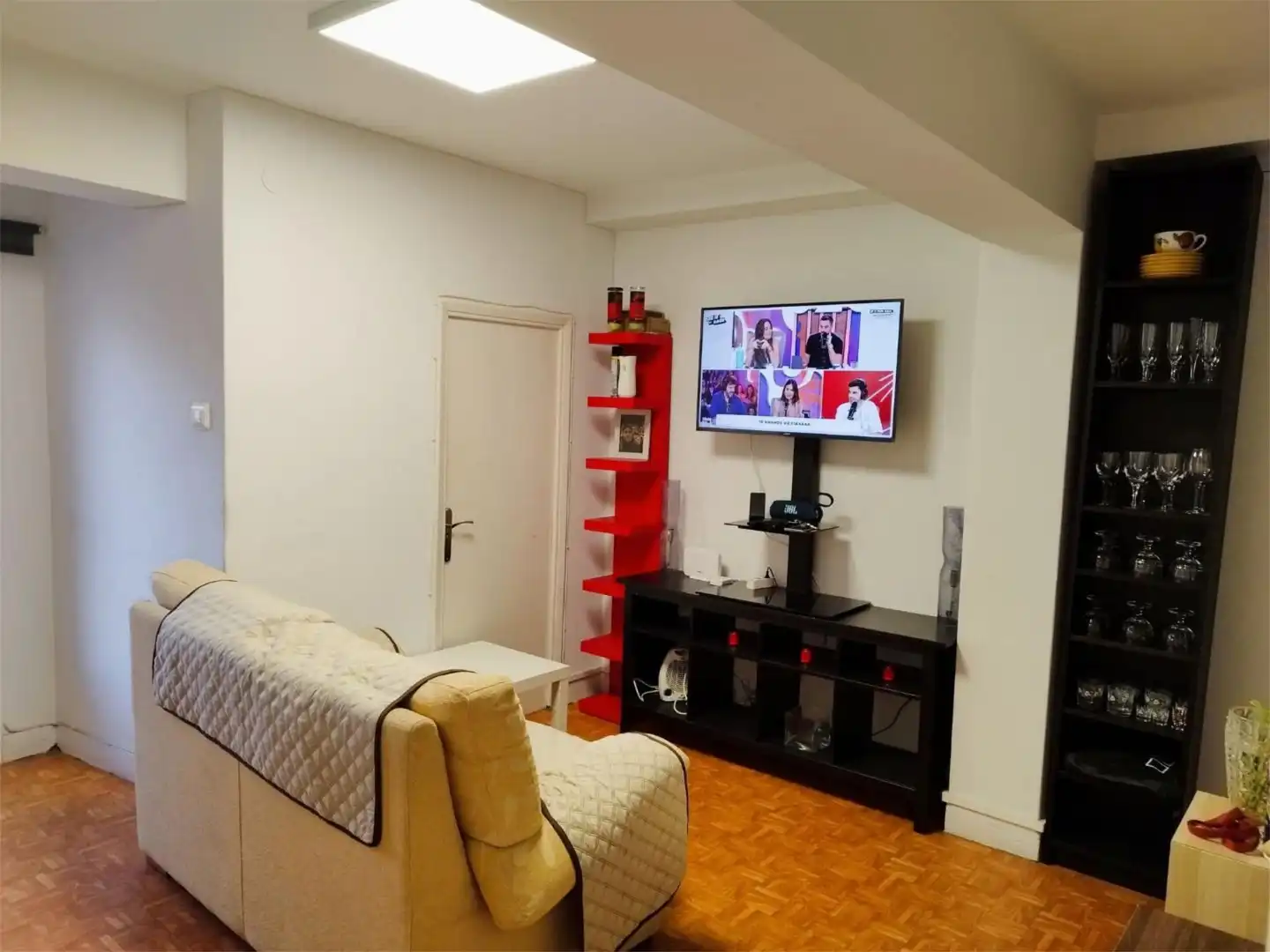 Flat for rent in Rúa Cordelería, 12, Monte Alto - Zalaeta - Atocha Living room of Flat for rent in A Coruña Capital with Parquet flooring, Terrace and Furnished