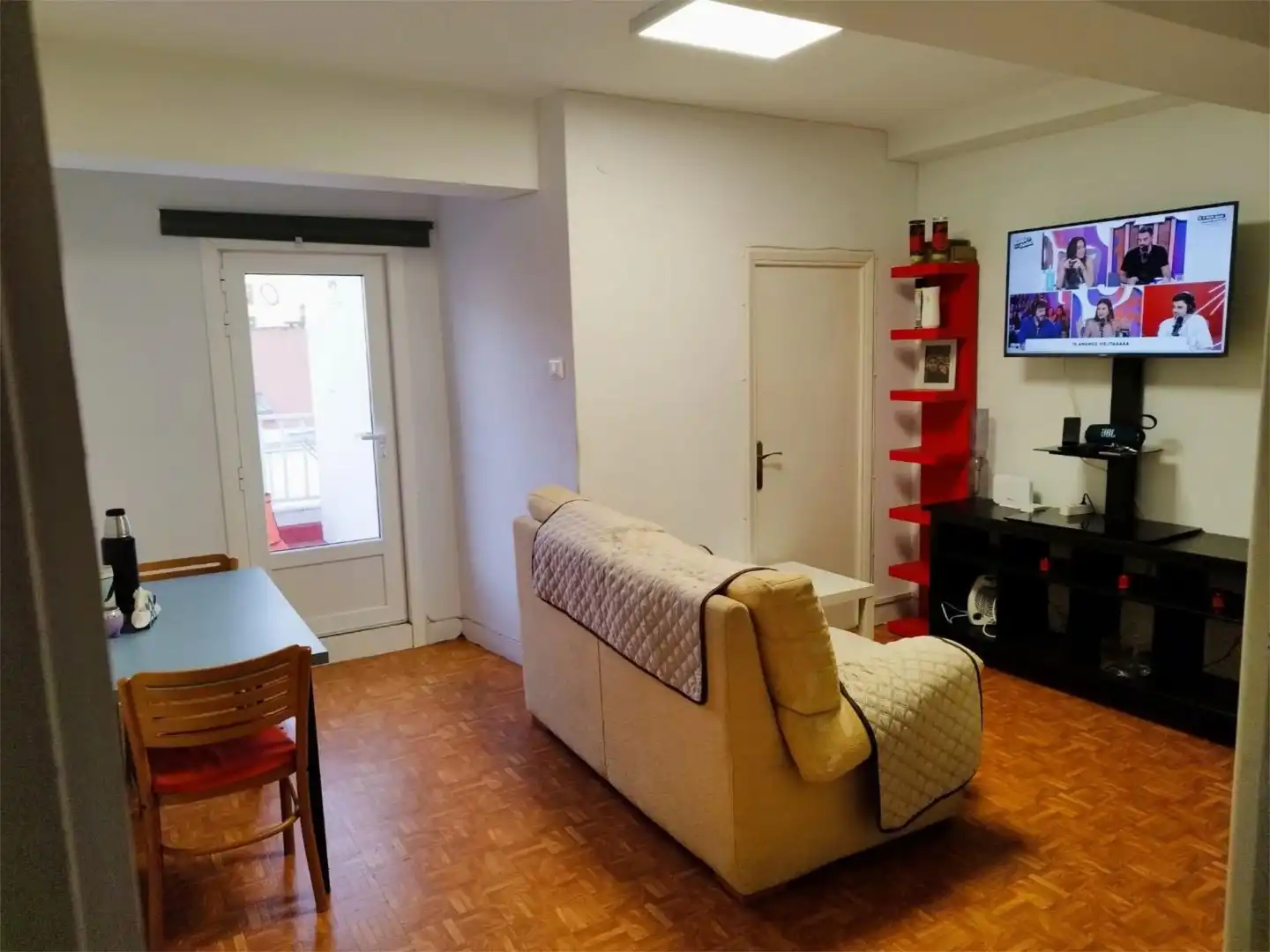 Flat for rent in Rúa Cordelería, 12, Monte Alto - Zalaeta - Atocha Living room of Flat for rent in A Coruña Capital with Parquet flooring, Terrace and Furnished