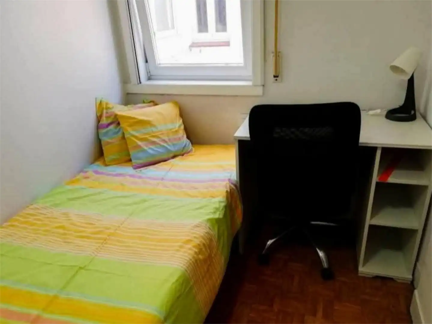 Flat for rent in Rúa Cordelería, 12, Monte Alto - Zalaeta - Atocha Bedroom of Flat for rent in A Coruña Capital with Parquet flooring, Terrace and Furnished