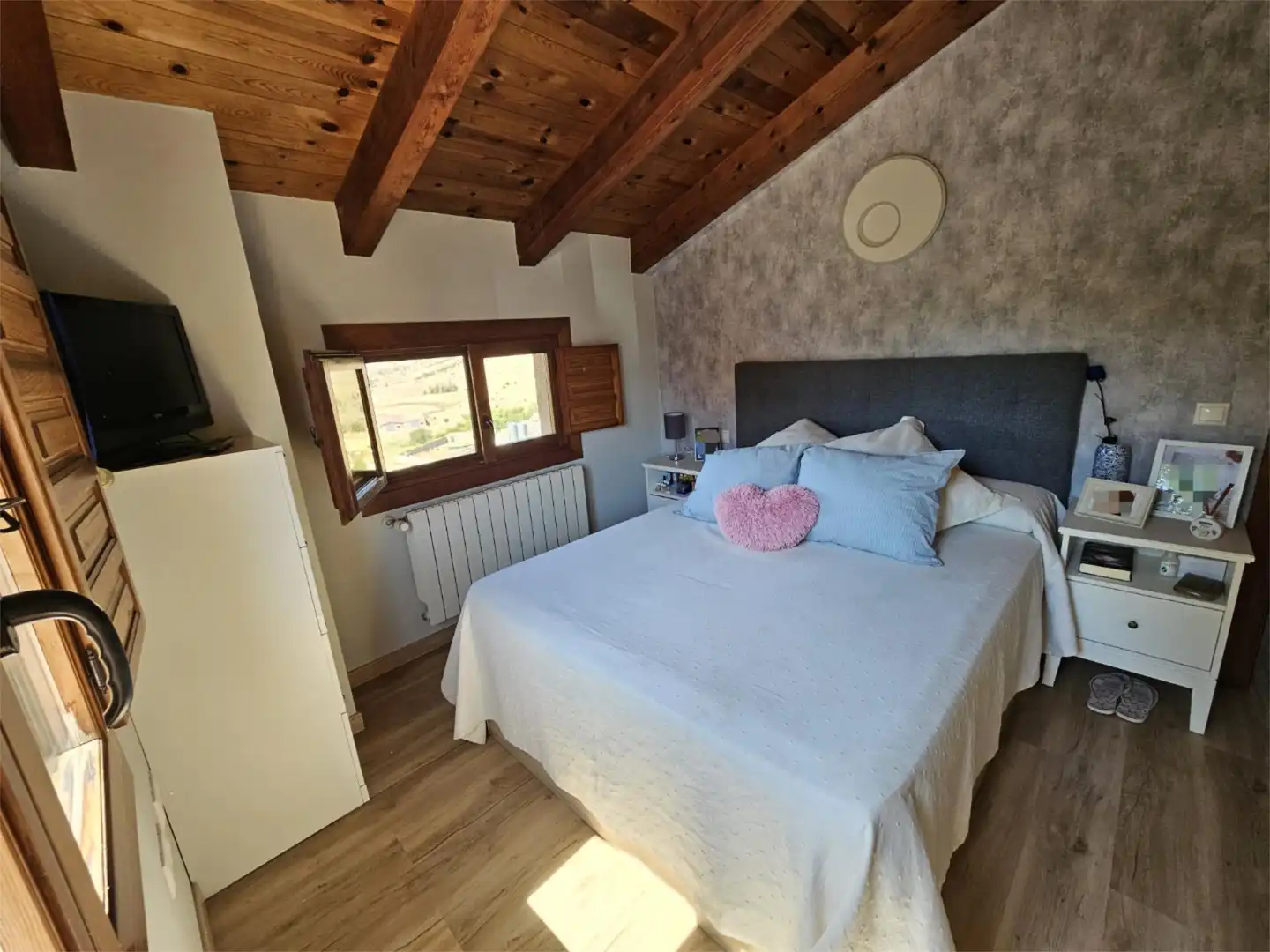 Casa o chalet en venta en Calle de Pedro Almodovar, Fuensanta - Universidad Habitación de Casa o chalet en venta en Cuenca con Calefacción, Jardín privado y Parquet