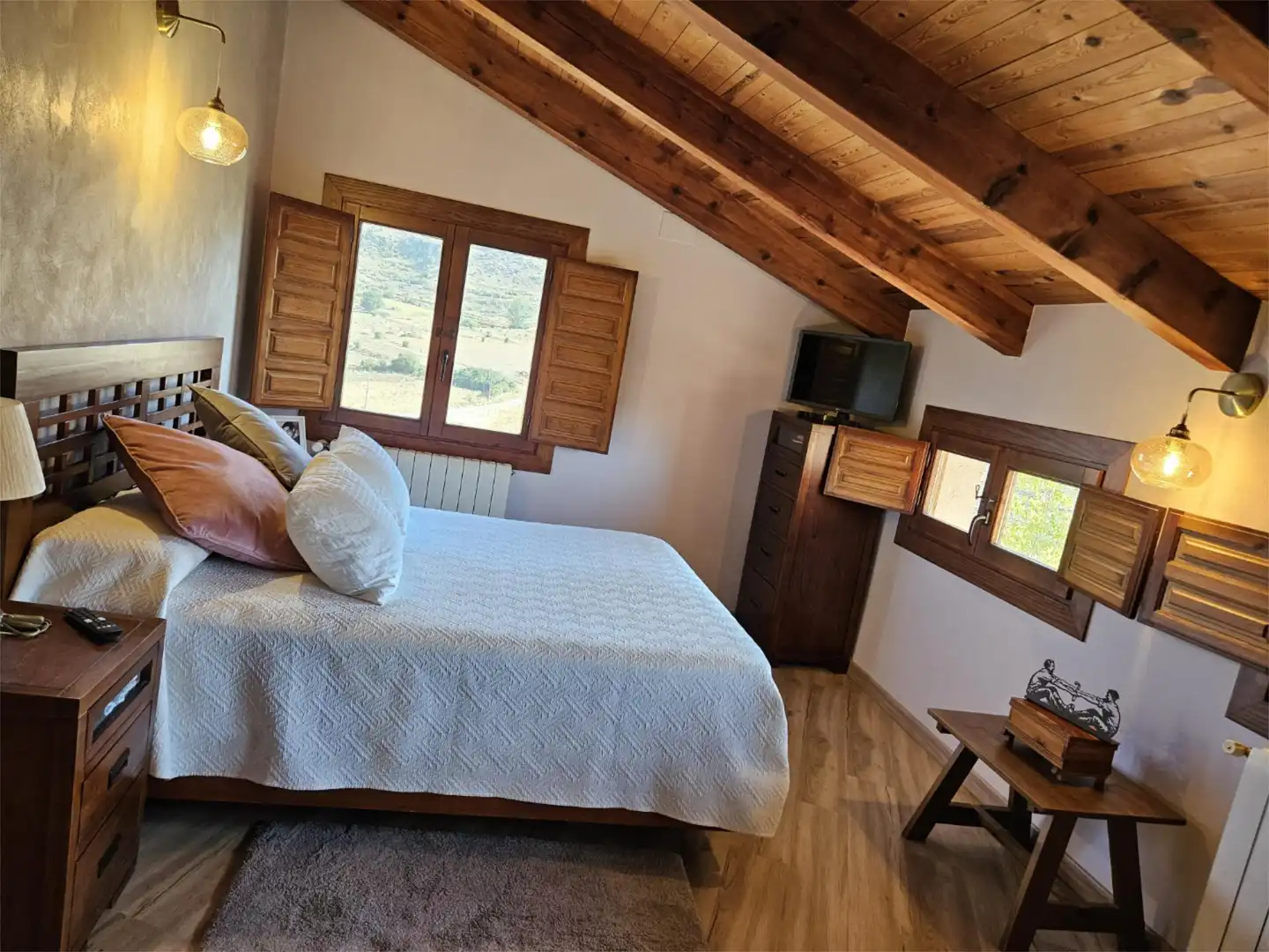 Casa o chalet en venta en Calle de Pedro Almodovar, Fuensanta - Universidad Habitación de Casa o chalet en venta en Cuenca con Calefacción, Jardín privado y Parquet