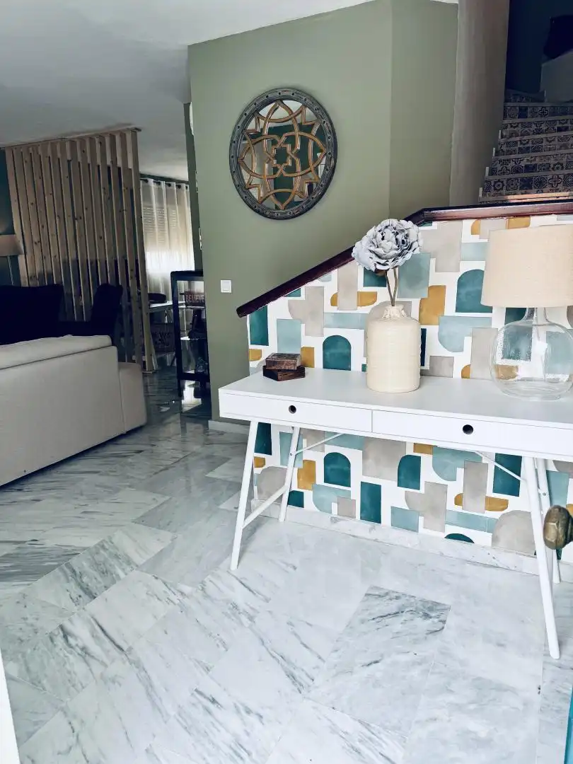 Casa o chalet en venta en Calle Mompou, 11, Capellanía - Retamar Sala de estar de Casa o chalet en venta en Alhaurín de la Torre con Aire acondicionado, Terraza y Piscina