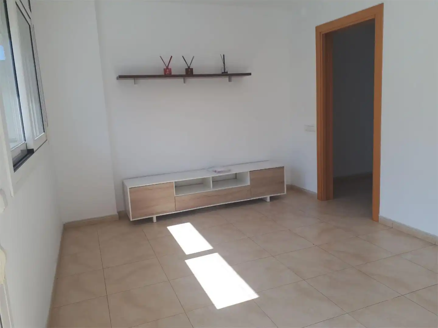 Sala de estar de Apartamento de alquiler en Manresa con Aire acondicionado, Calefacción y Balcón