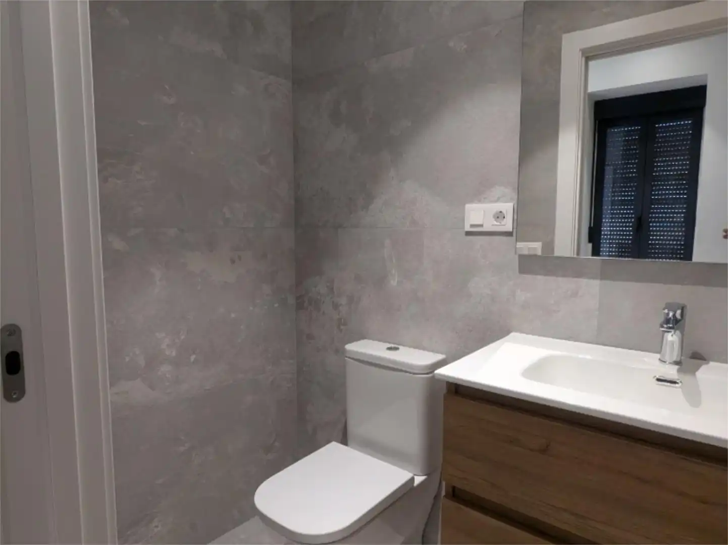 Baño de Piso en venta en Godella con Aire acondicionado, Calefacción y Parquet