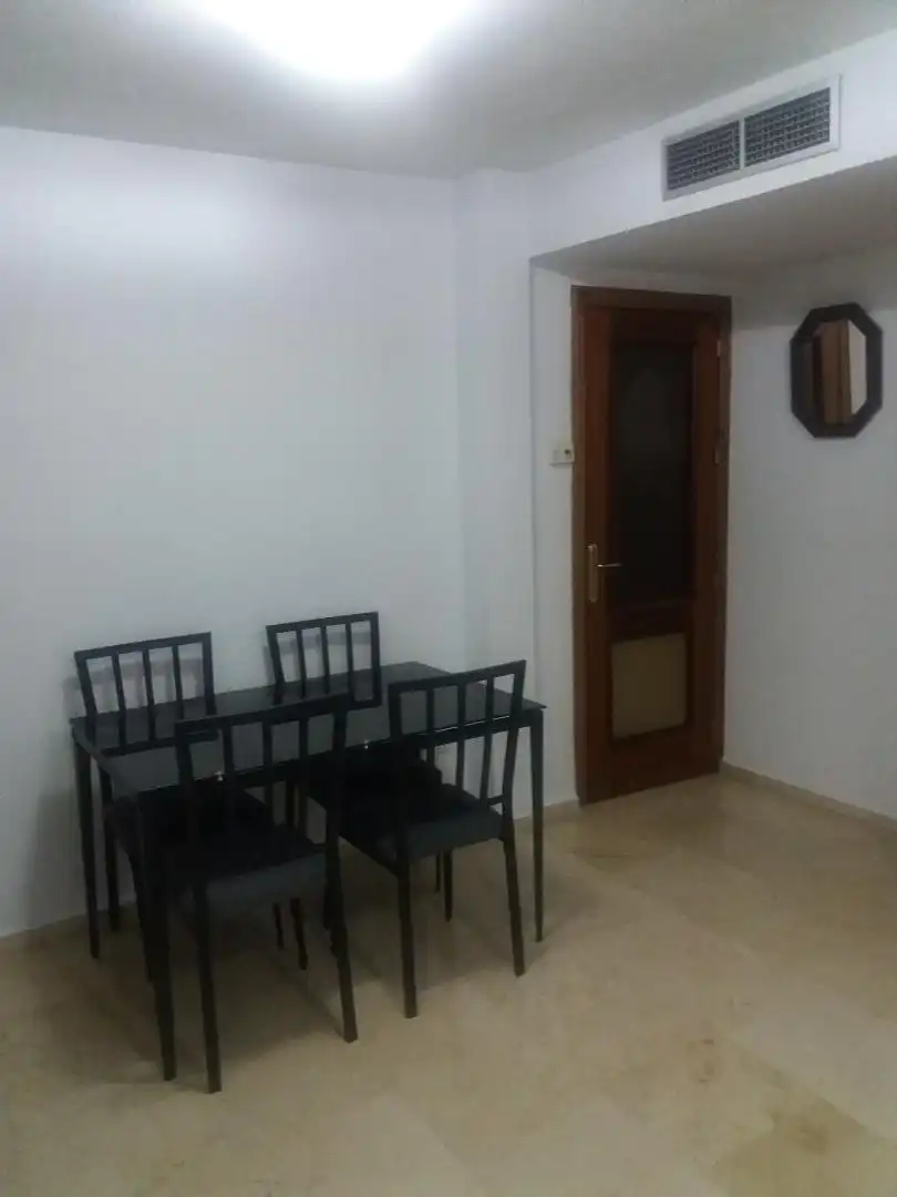 Apartament de lloguer a Calle del Doce de Octubre, 6, Zona Centro Apartament de lloguer a Calle del Doce de Octubre, 6, Zona Centro