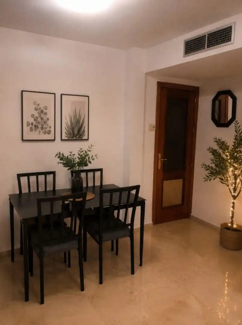 Apartamento de alquiler en Calle del Doce de Octubre, 6, Zona Centro Apartamento de alquiler en Calle del Doce de Octubre, 6, Zona Centro