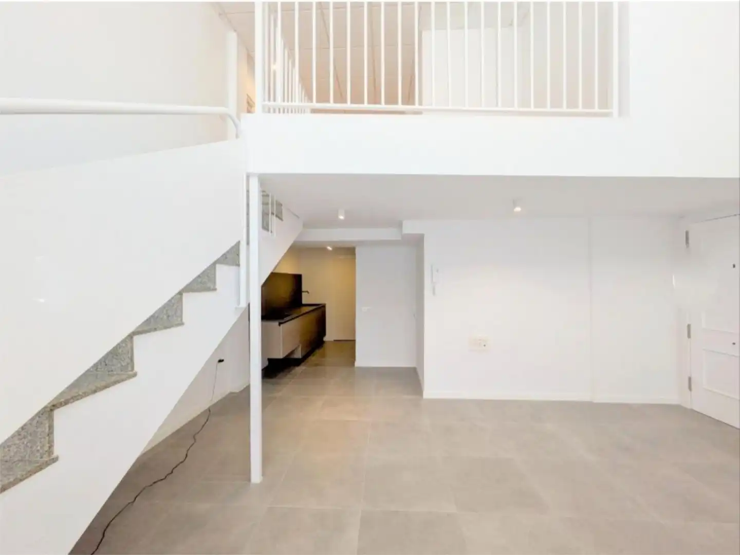 Wohnung zur Miete in Carrer Navarra, 39, Grau - Quintanes