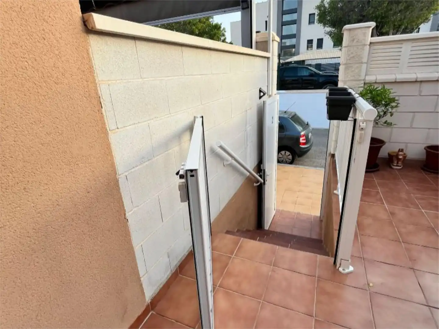 Piso en venta en Calle de los Juegos de Languedoc-Rosellon, 30, El Toyo Terraza de Piso en venta en Almería con Aire acondicionado, Jardín privado y Terraza