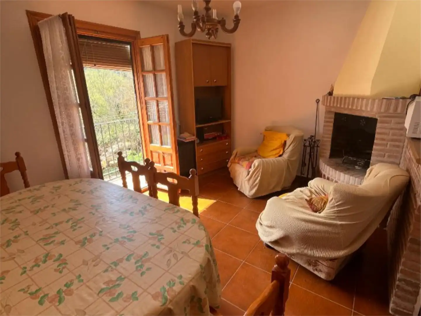Sala de estar de Piso en venta en Mansilla de la Sierra con Parquet, Amueblado y Balcón