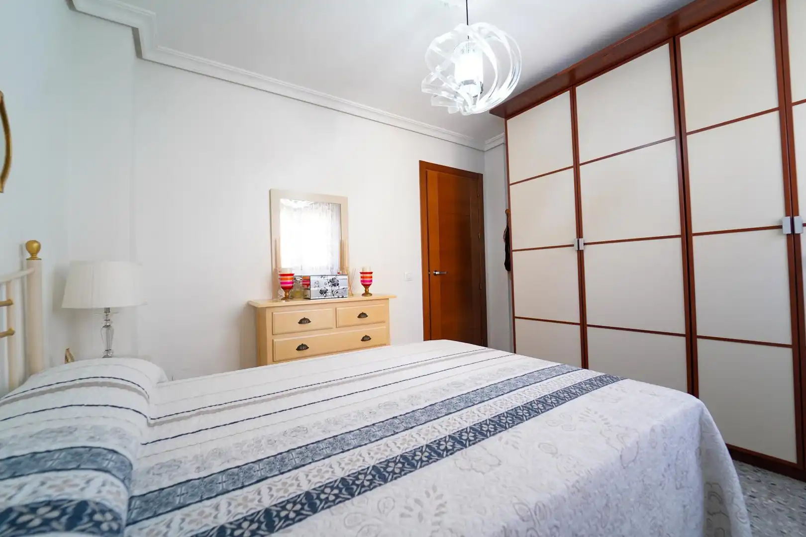 Piso en venta en Plaza de Monesterio, San Carlos - San José Habitación de Piso en venta en Sevilla con Aire acondicionado y Terraza