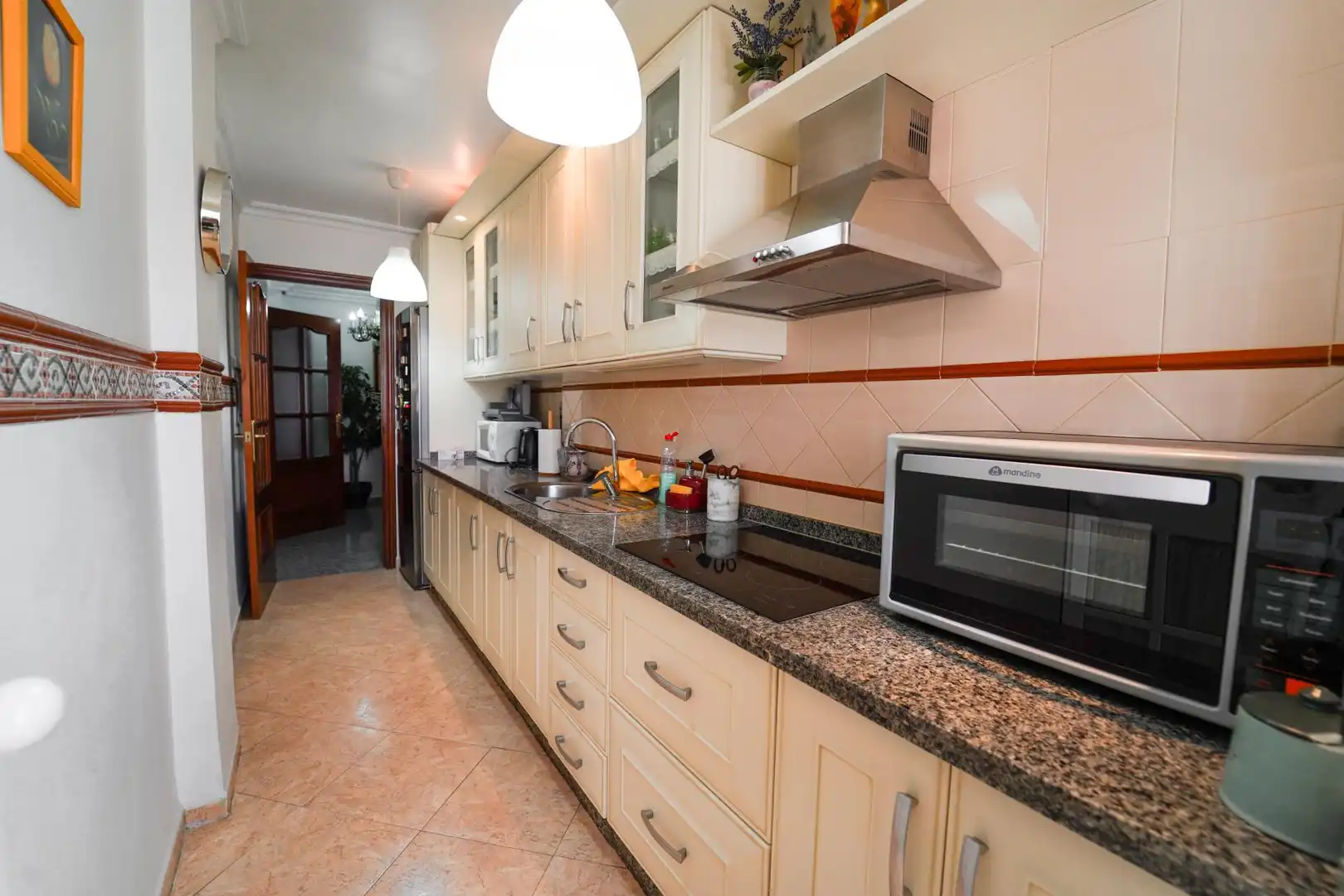 Piso en venta en Plaza de Monesterio, San Carlos - San José Cocina de Piso en venta en Sevilla con Aire acondicionado y Terraza