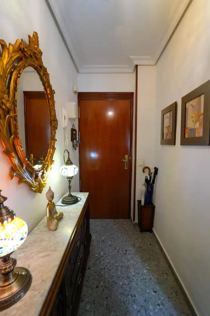 Piso en venta en Plaza de Monesterio, San Carlos - San José Piso en venta en Sevilla con Aire acondicionado y Terraza