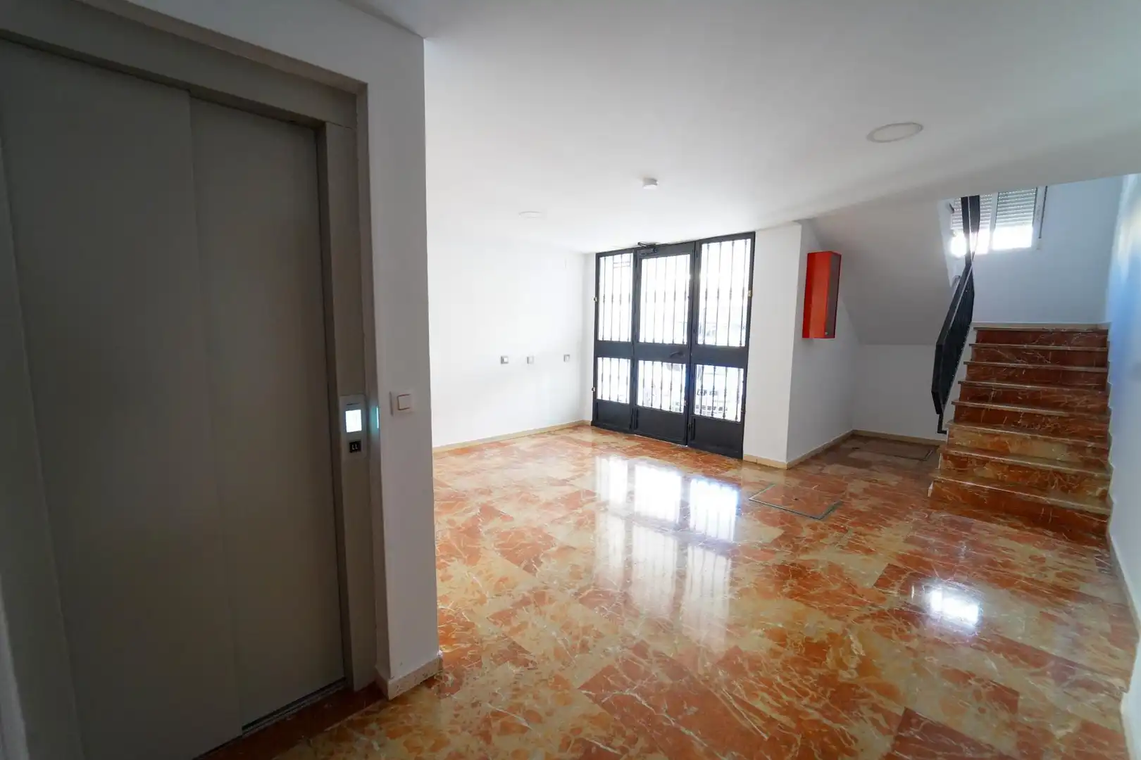 Piso en venta en Plaza de Monesterio, San Carlos - San José Piso en venta en Sevilla con Aire acondicionado y Terraza