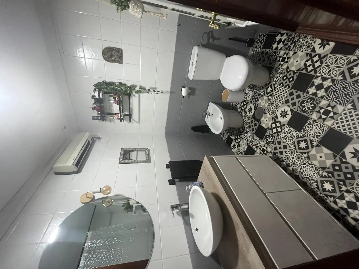 Flat for sale in Calle Antonia Mercé, 4, Piedras Redondas - Torrecárdenas Bathroom of Flat for sale in Almería Capital with Air Conditioner