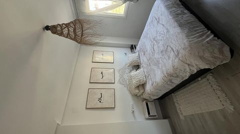 Foto 2 de Piso en venta en Calle Antonia Mercé, 4, Piedras Redondas - Torrecárdenas, Almería Capital