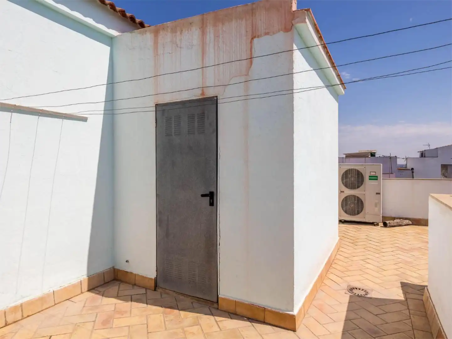 Piso en venta en Avenida Coria, 43, Palomares del Río Vista exterior de Piso en venta en Palomares del Río con Aire acondicionado, Calefacción y Terraza