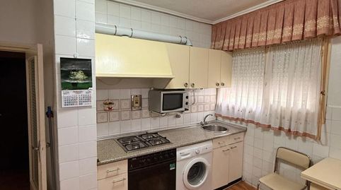 Foto 4 de Piso en venta en Grupo Santa Barbara, 10, Abanto y Ciérvana-Abanto Zierbena, Bizkaia
