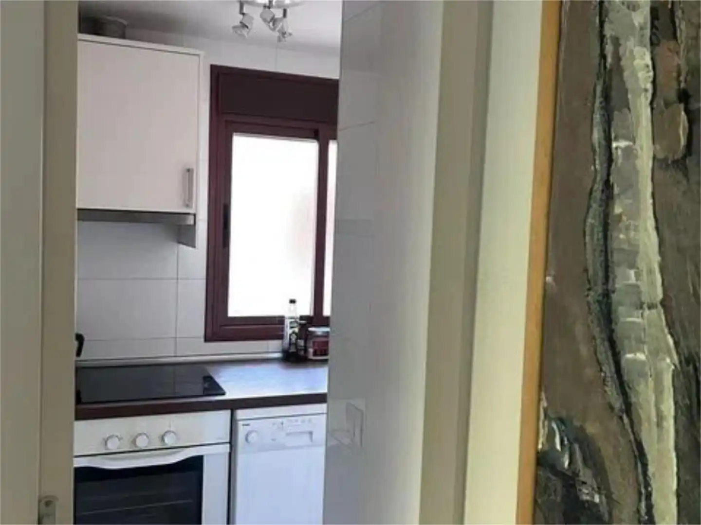 Habitación en Urbanización los Escoriales, 1, Jardín de los Reyes - Parque Real Cocina de Piso para compartir en El Escorial con Calefacción, Jardín privado y Piscina