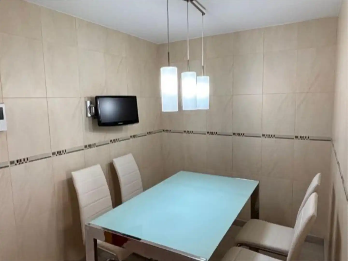 Flat for rent in Calle Santa Ángela, 8, Juan de Borbón