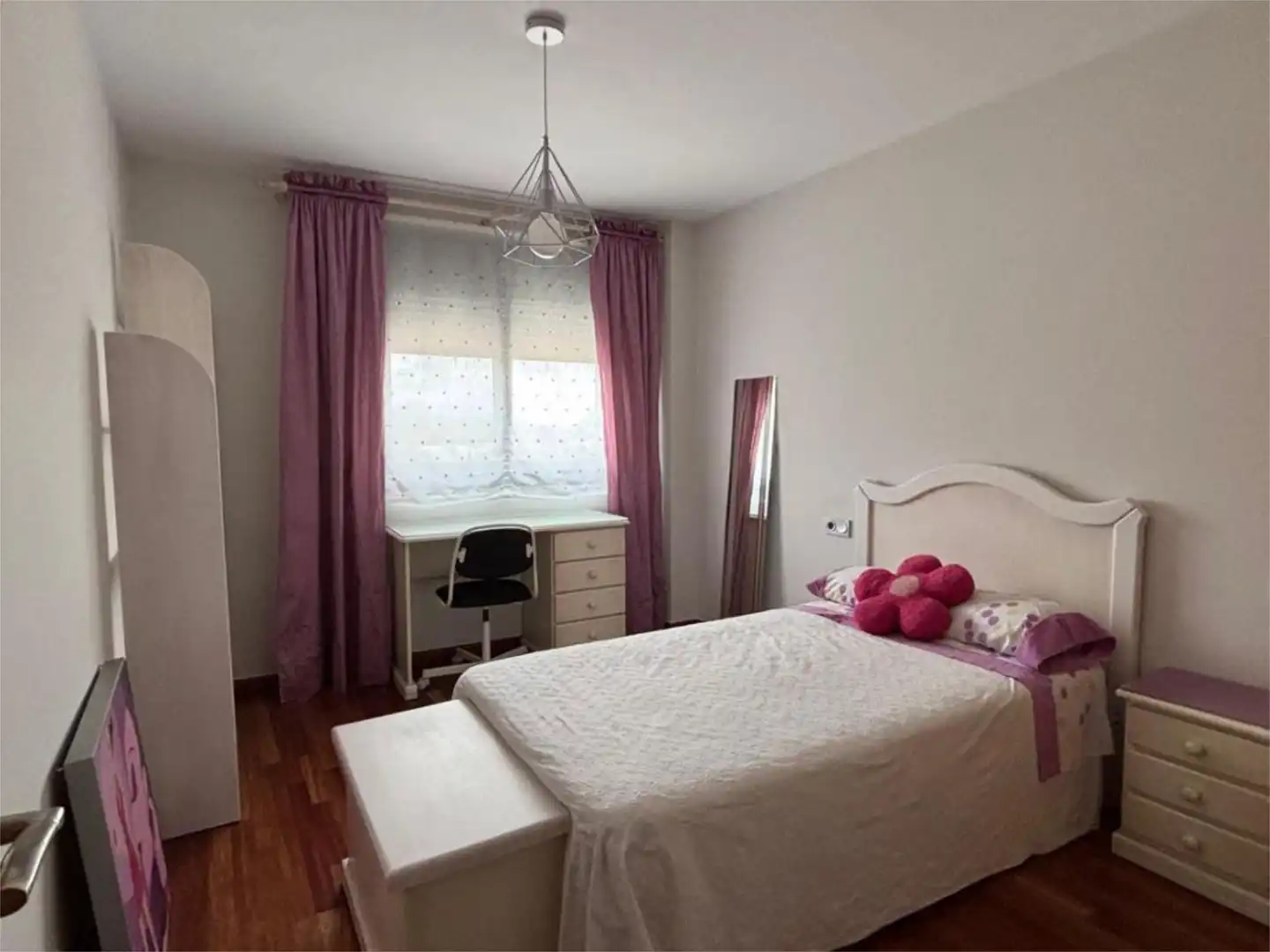 Flat for rent in Calle Santa Ángela, 8, Juan de Borbón