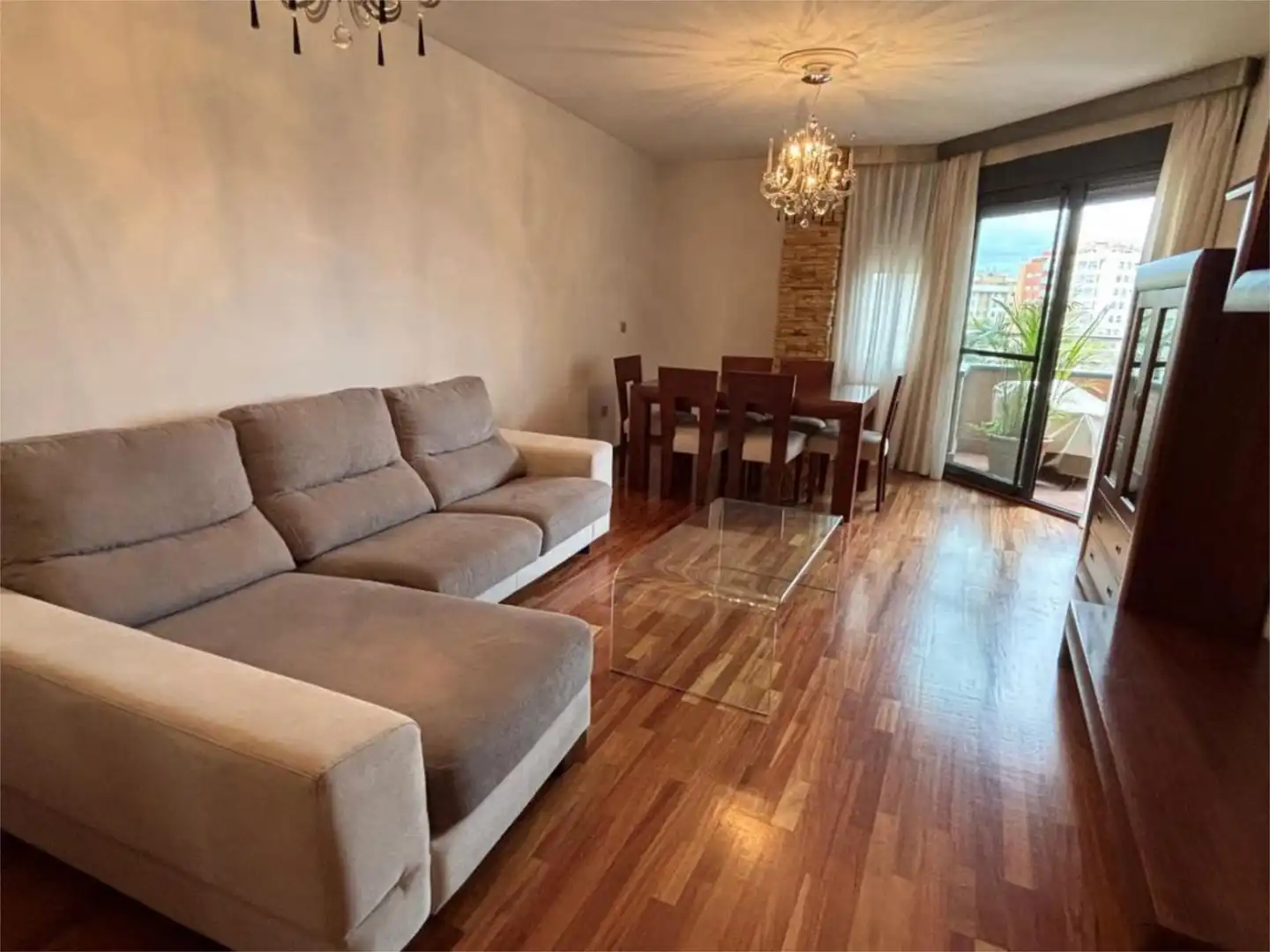 Flat for rent in Calle Santa Ángela, 8, Juan de Borbón
