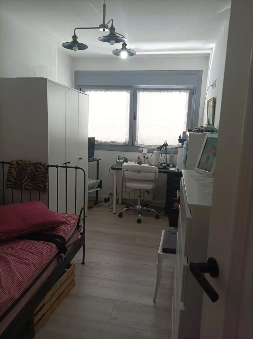Piso de alquiler en Rúa Xuncal, 1, Perillo Habitación de Piso de alquiler en Oleiros con Calefacción, Parquet y Amueblado