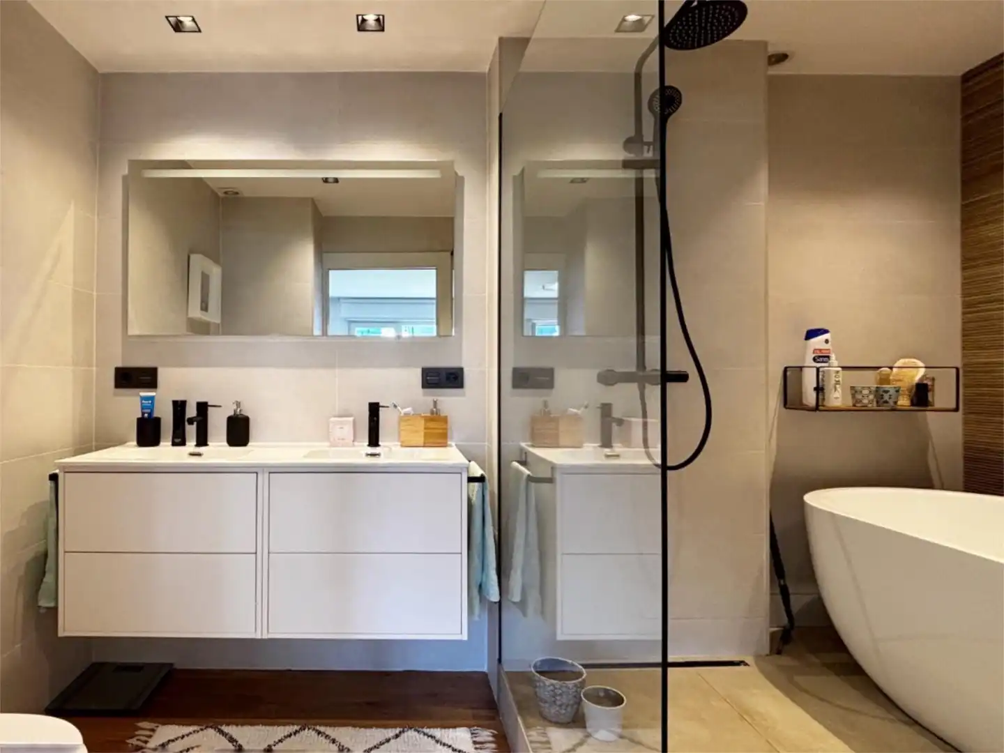 Apartamento de alquiler en Solondota Kalea, 2, Sopela Baño de Apartamento de alquiler en Sopela con Calefacción, Terraza y Amueblado