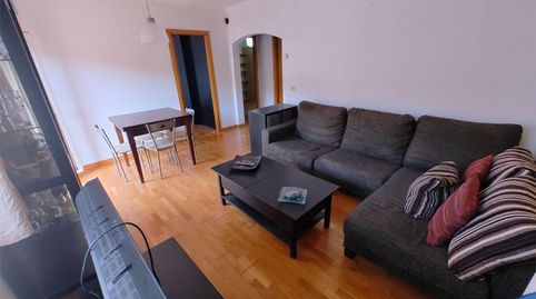 Foto 3 de Piso de alquiler en Carrer de Travau, 65, El Turó de la Peira, Barcelona Capital