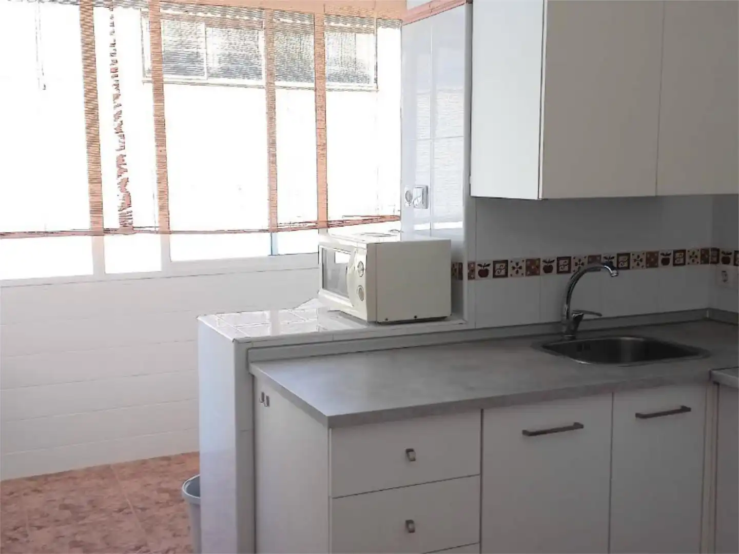 Flat for rent in Calle Calzada del Arroyo, 6, Centro