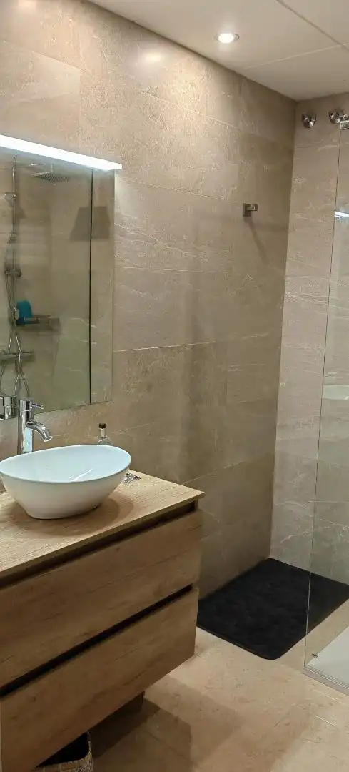 Wohnung zum Verkauf in Carrer de Mallorca, 2, Blanes Badezimmer von Wohnung zum Verkauf in Blanes mit Klimaanlage und Balkon