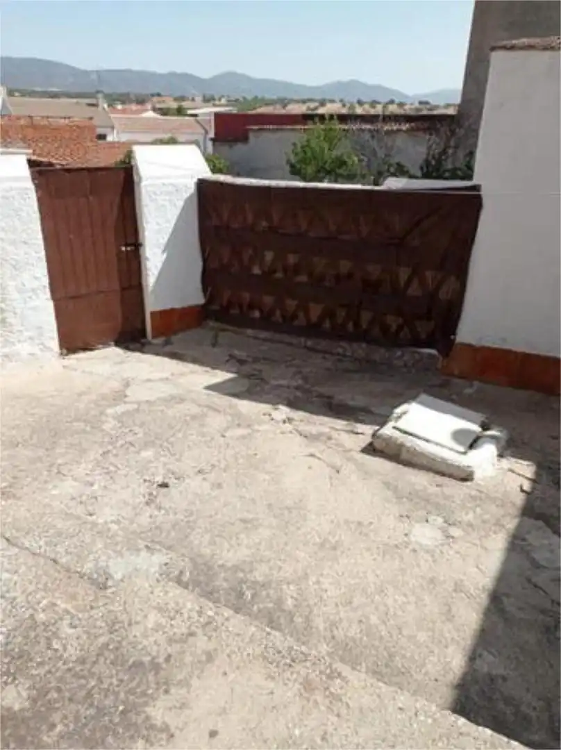 Parking de Casa o chalet en venta en Retuerta con Calefacción, Jardín privado y Amueblado