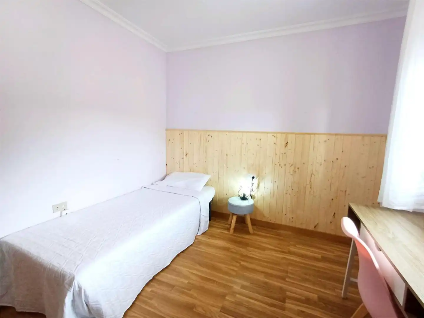 Habitación en Estrada Matamá Pazo-Comesaña, 32, Comesaña - Matamá Habitación en Estrada Matamá Pazo-Comesaña, 32, Comesaña - Matamá