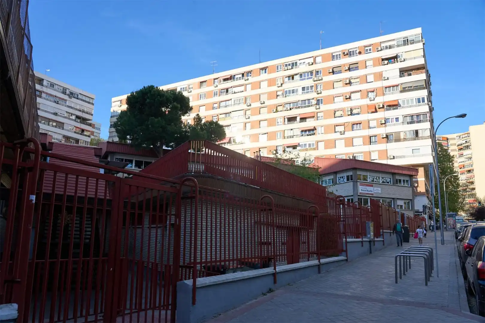 Wohnung zum Verkauf in Calle de la Isla de Arosa, 37, Peñagrande Außenansicht von Wohnung zum Verkauf in Madrid Capital mit Klimaanlage